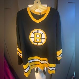 Bruins Mens Black and Yellow Hockey Jersey